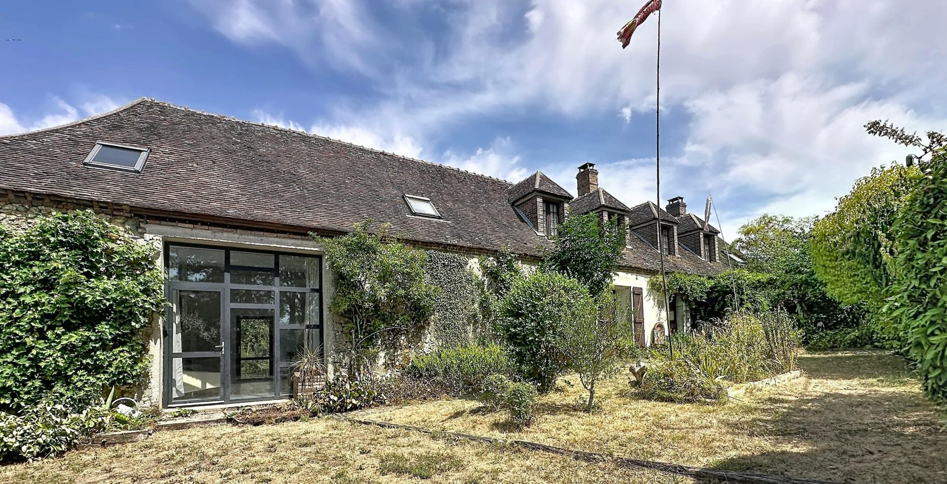 Maison à vendre, 215m², Thorigny-sur-Oreuse