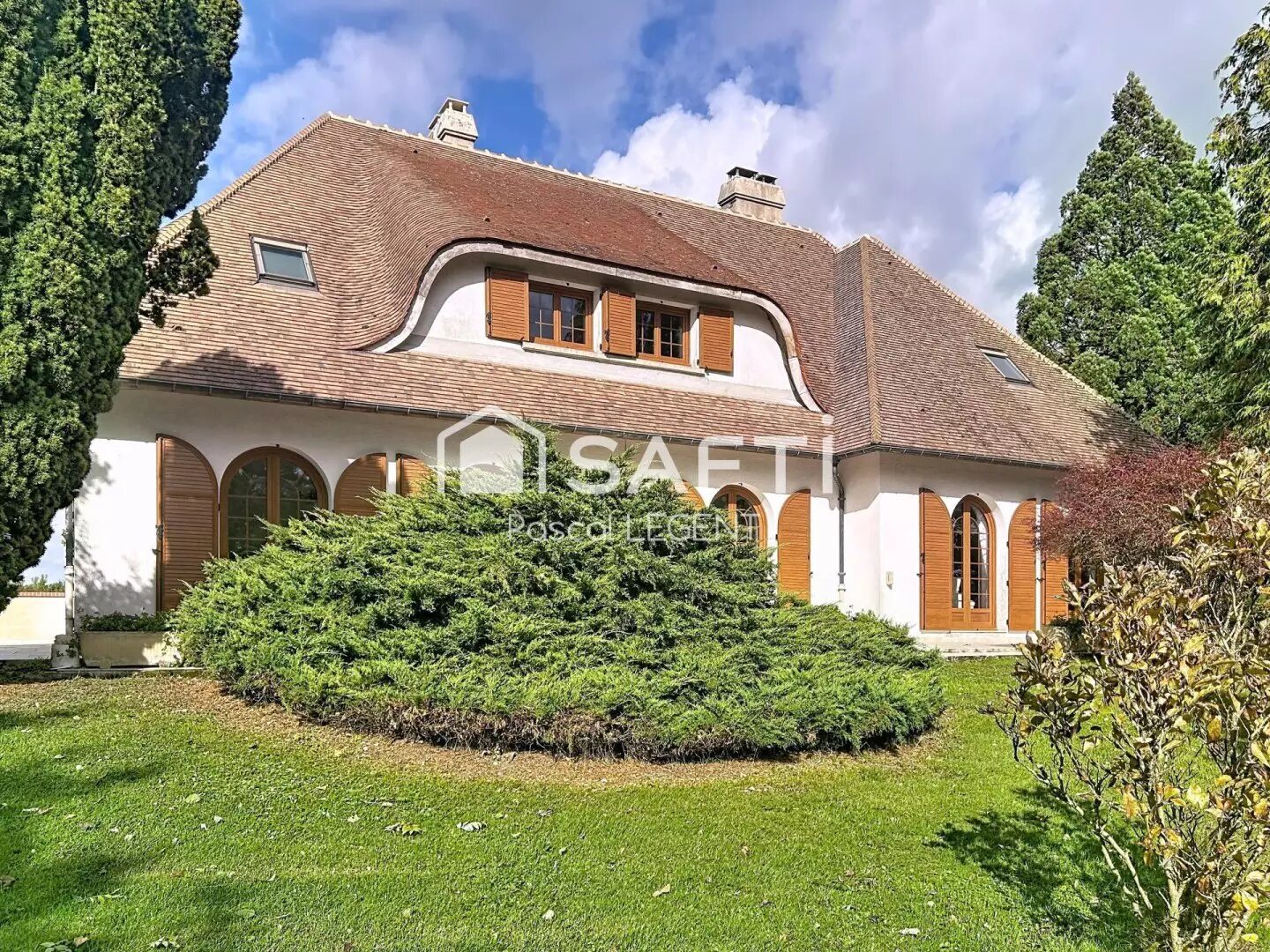 Maison à vendre, 317m², Villeneuve-sur-Yonne