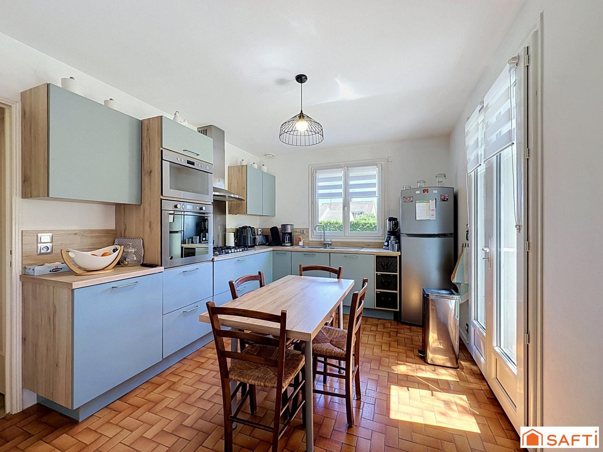 Maison à vendre, 152m², Villeblevin