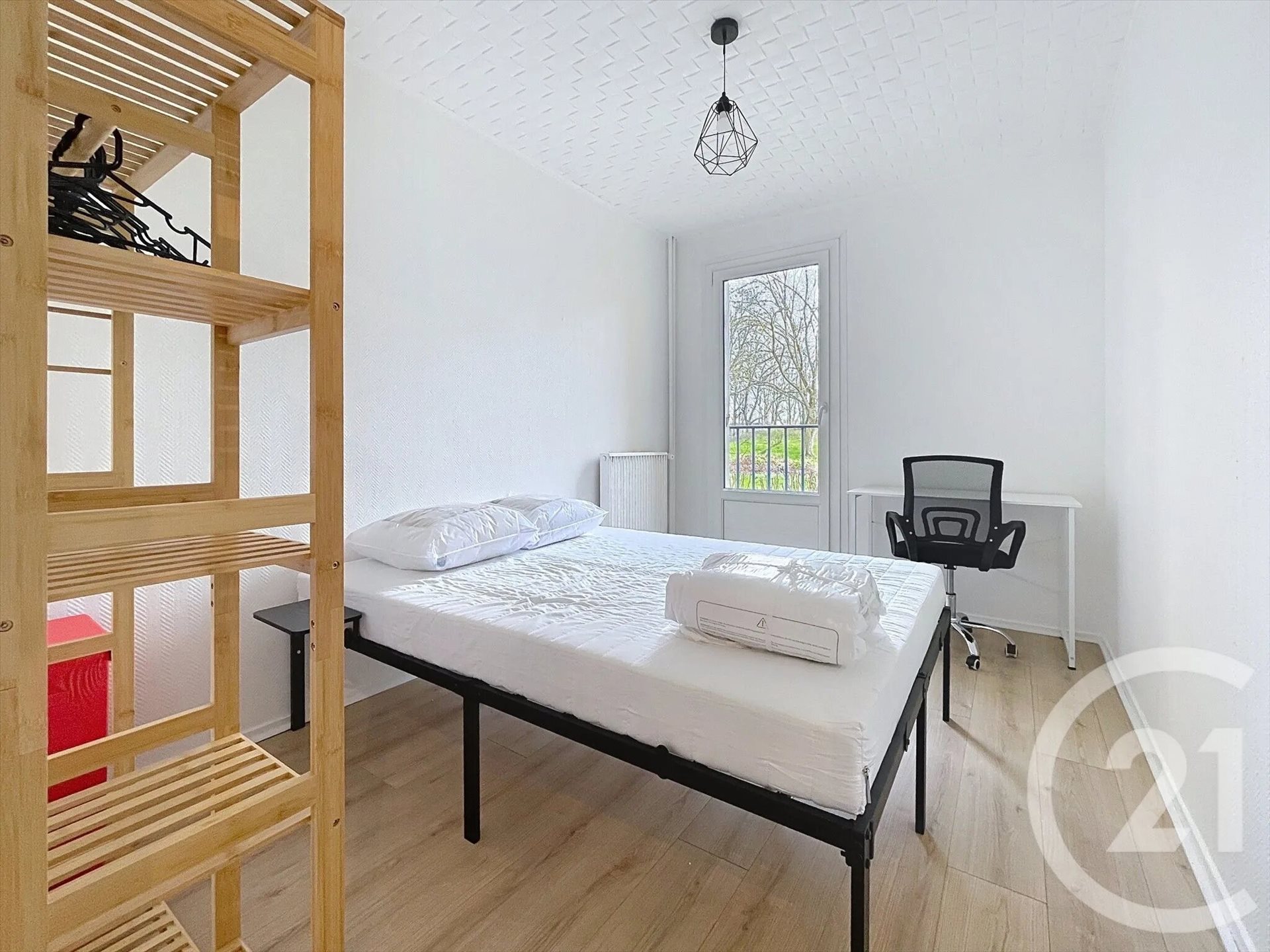 Appartement à louer, 77m², Compiègne