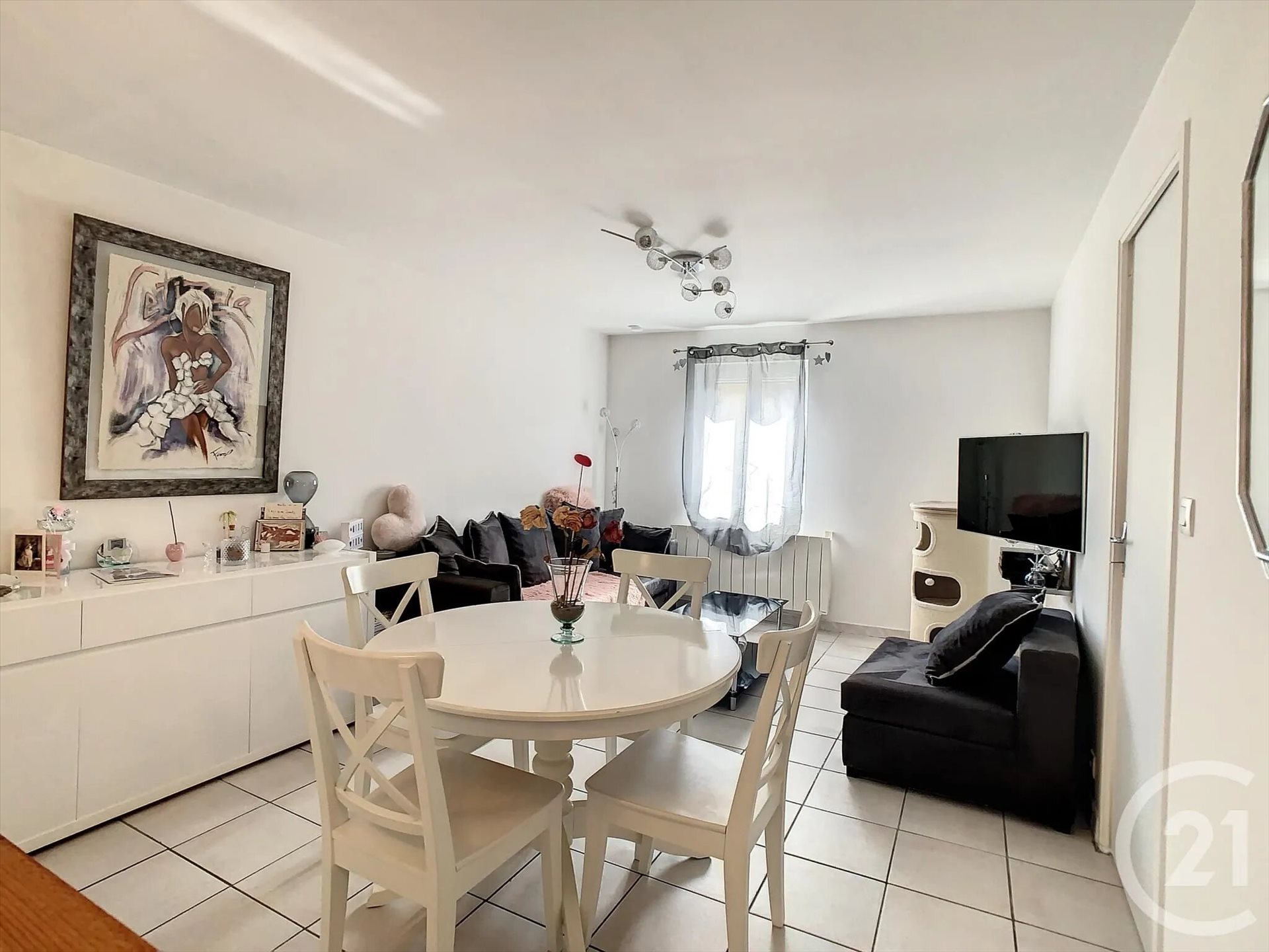 Appartement à louer, 43m², Monchy-Humières