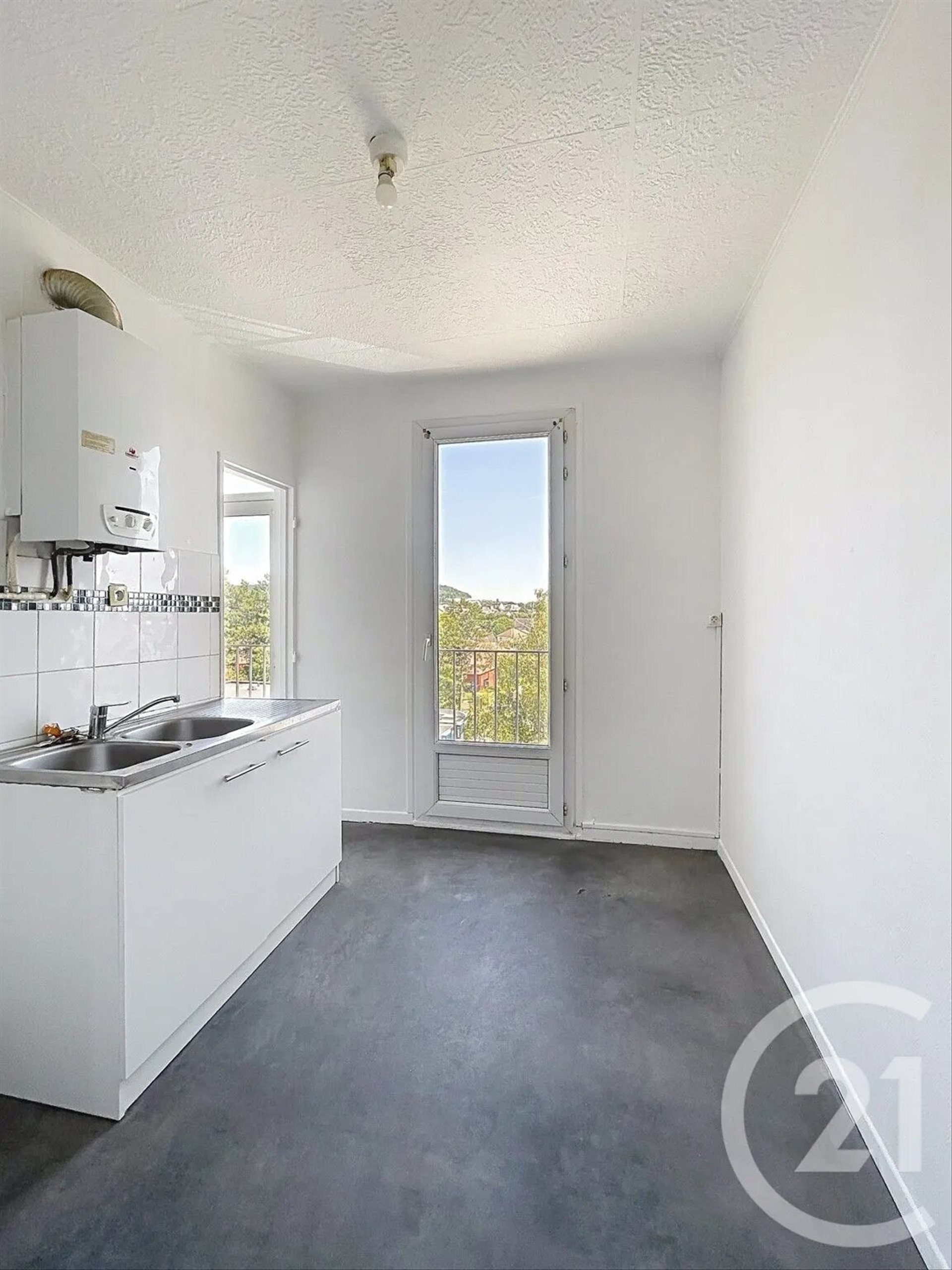 Appartement à louer, 68m², Noyon