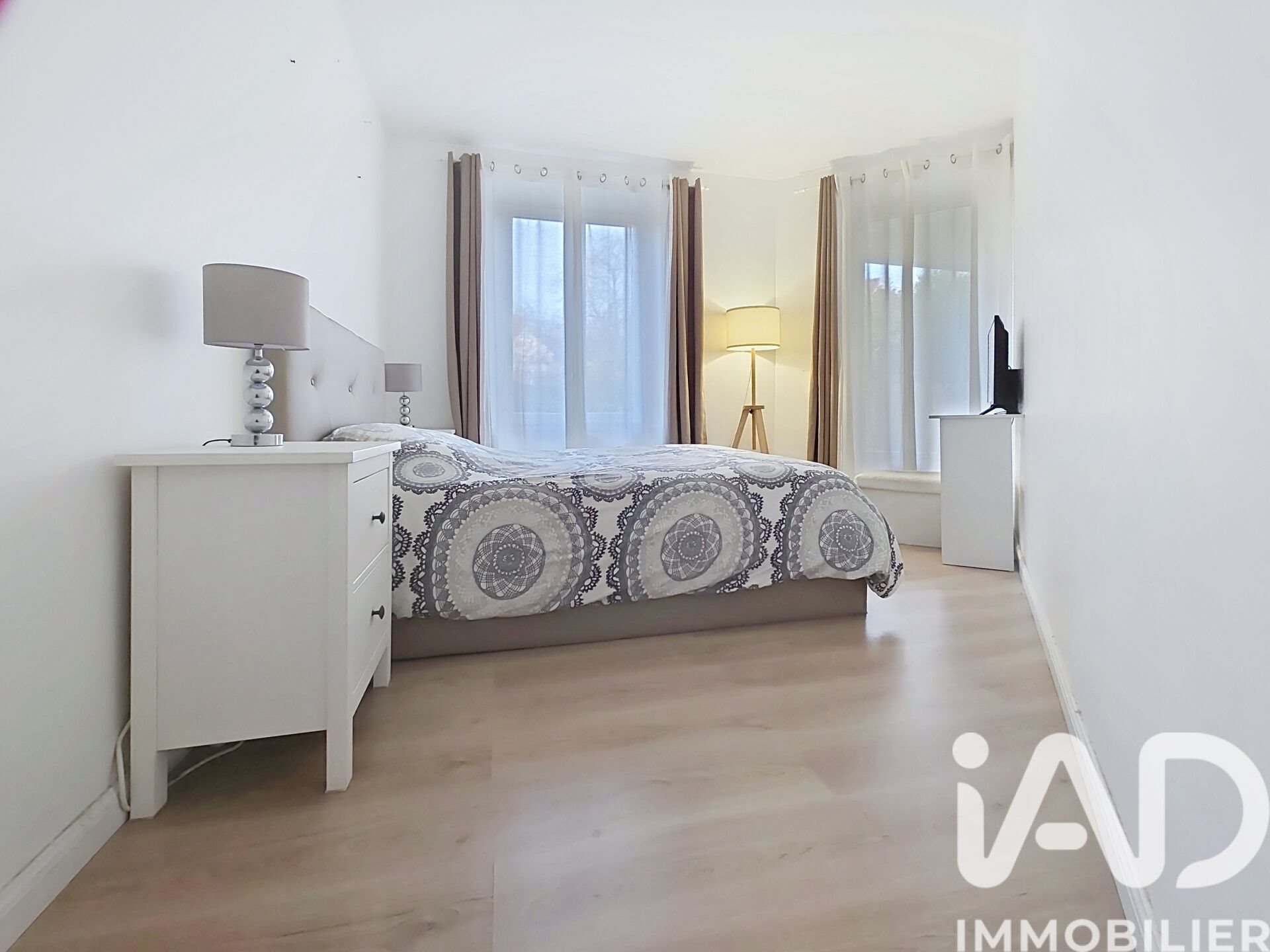 Appartement à vendre, 65m², Emerainville