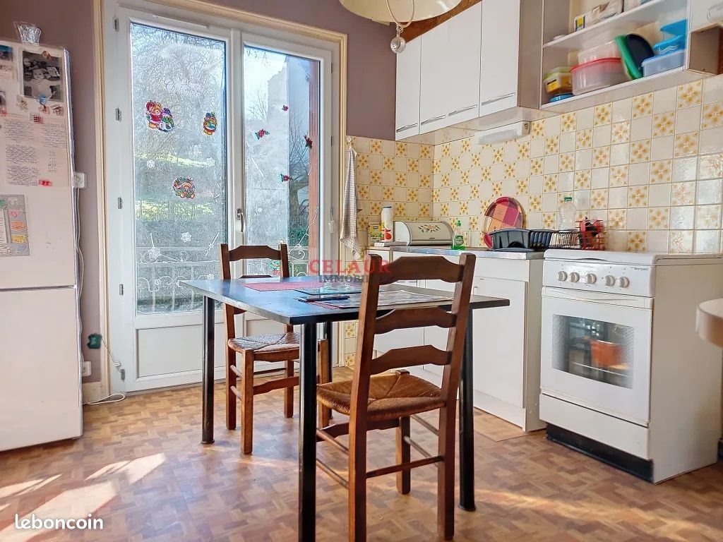 Maison à vendre, 81m², Uzerche