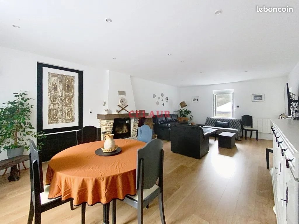 Maison à vendre, 140m², Saint-Germain-les-Belles