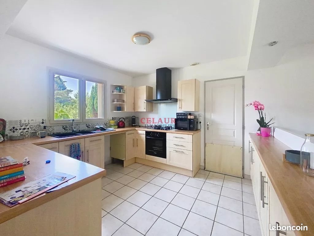 Maison à vendre, 89m², Uzerche