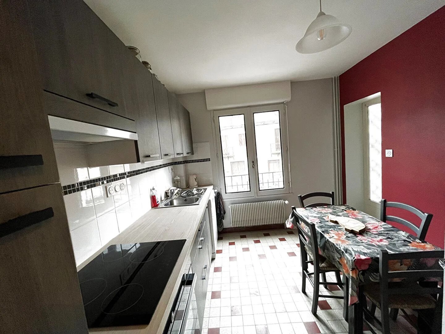 Appartement à louer, 83m², Espalion
