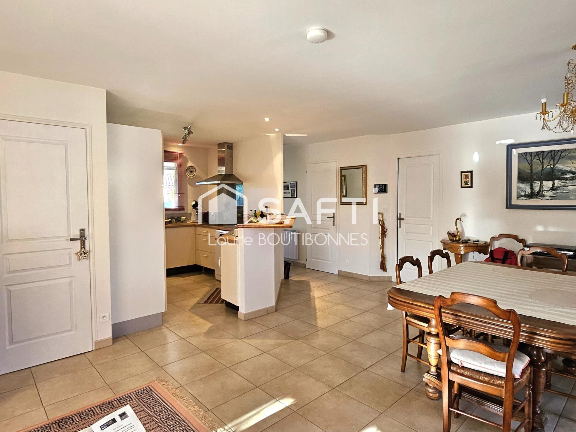 Maison à vendre, 110m², Saint-Sulpice-la-Pointe