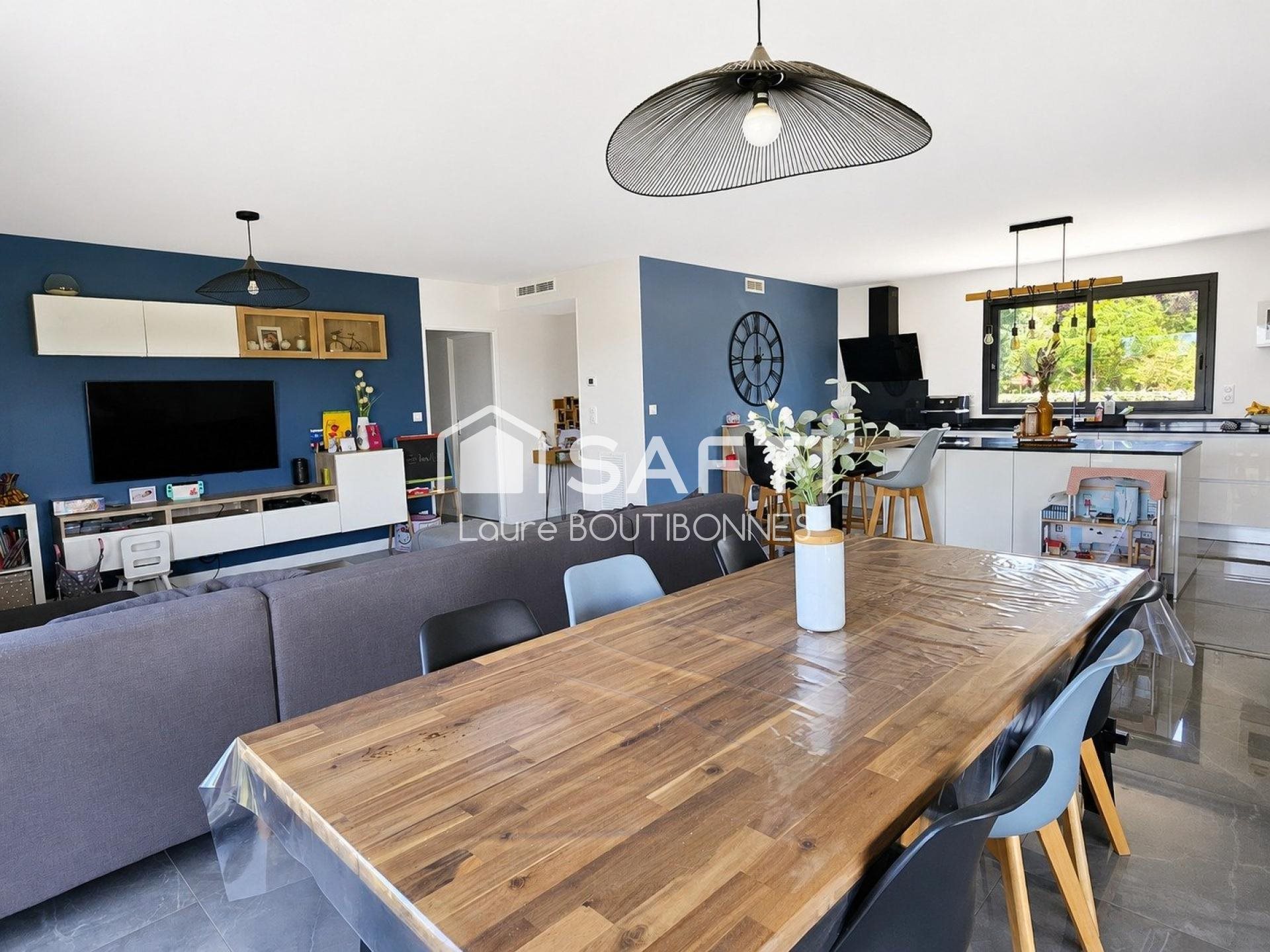 Maison à vendre, 107m², Saint-Sulpice-la-Pointe
