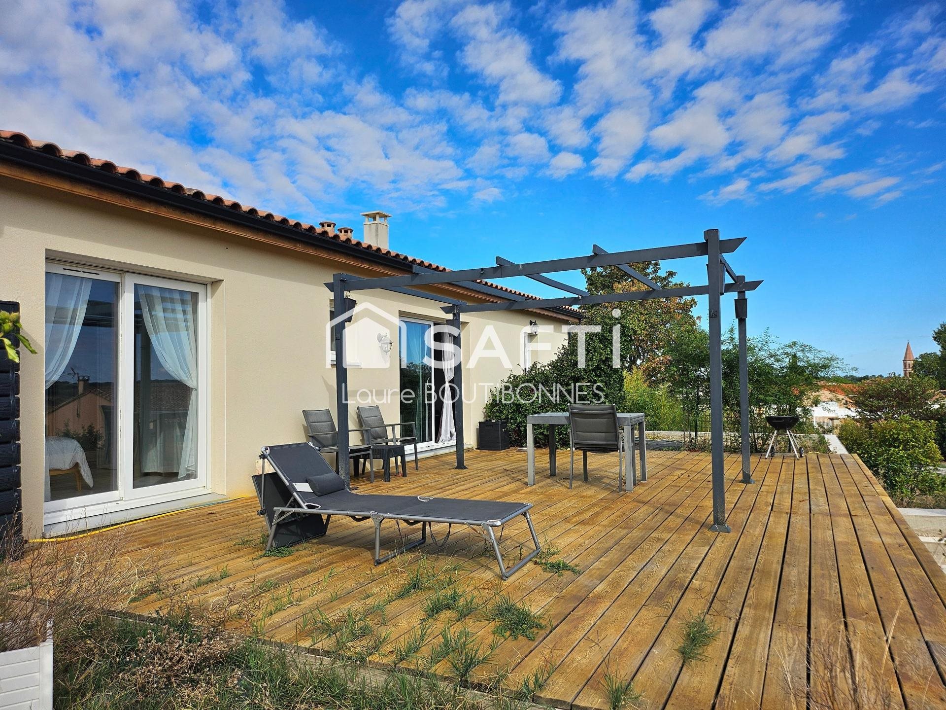 Maison à vendre, 70m², Saint-Sulpice-la-Pointe