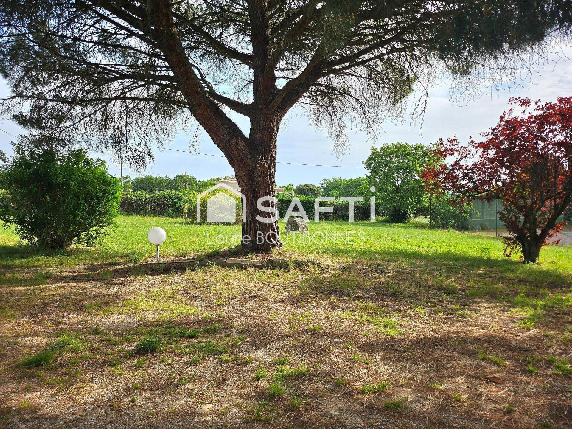 Maison à vendre, 280m², Saint-Sulpice-la-Pointe