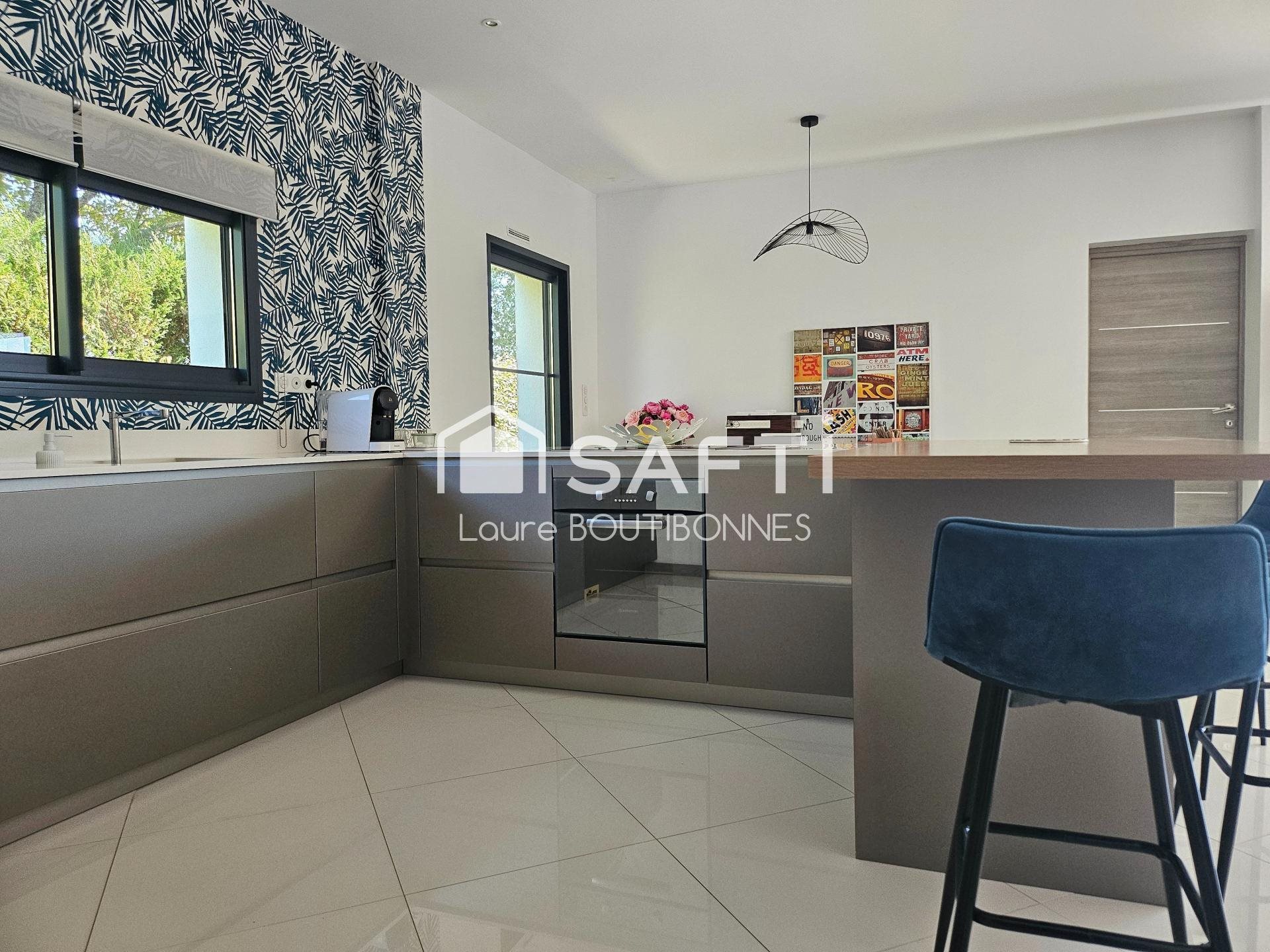 Maison à vendre, 183m², Saint-Sulpice-la-Pointe