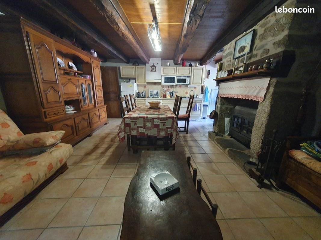 Maison à vendre, 130m², Montézic