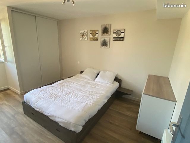 Appartement à louer, 34m², Espalion