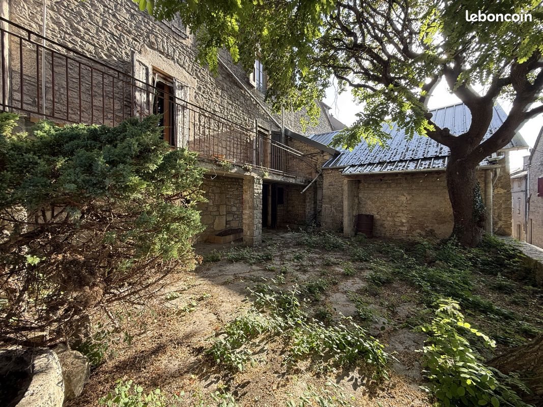 Maison à vendre, 195m², Sévérac-le-Château