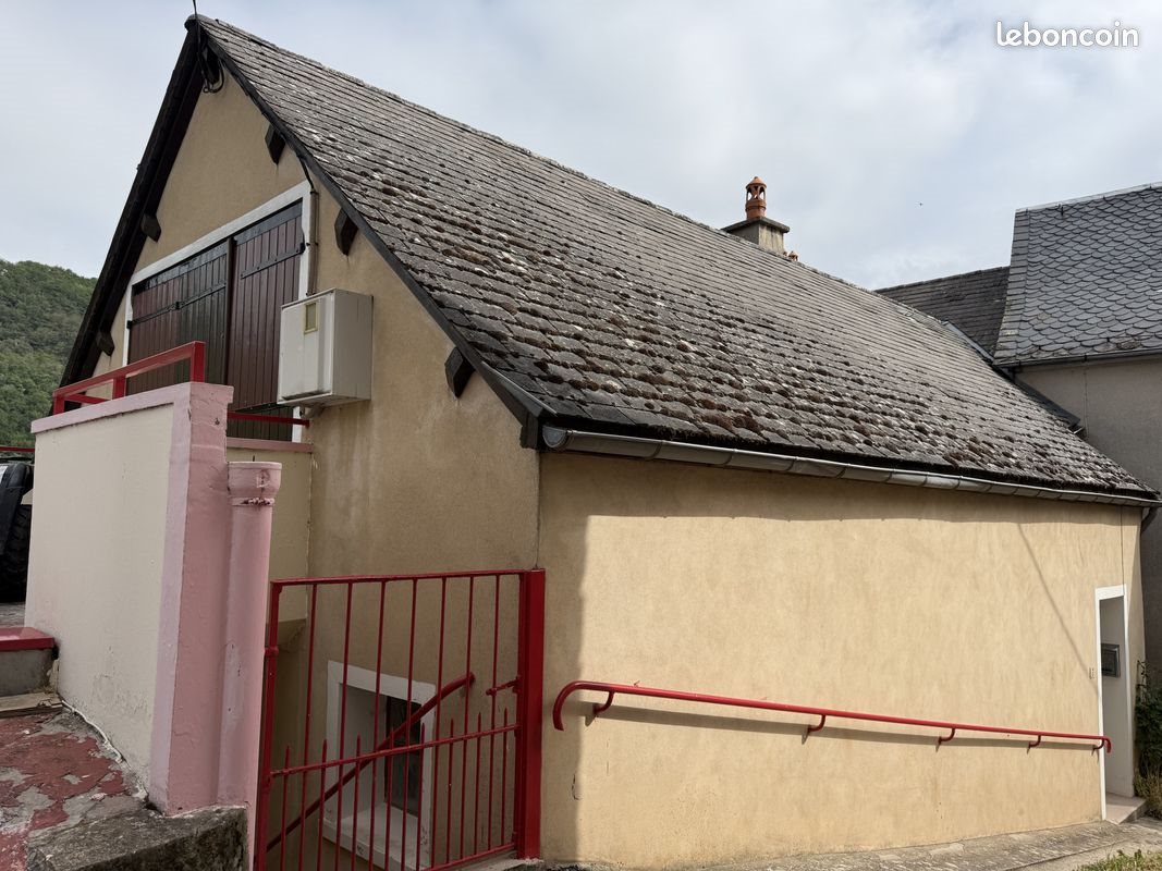 Maison à vendre, 94m², Saint-Laurent-d'Olt