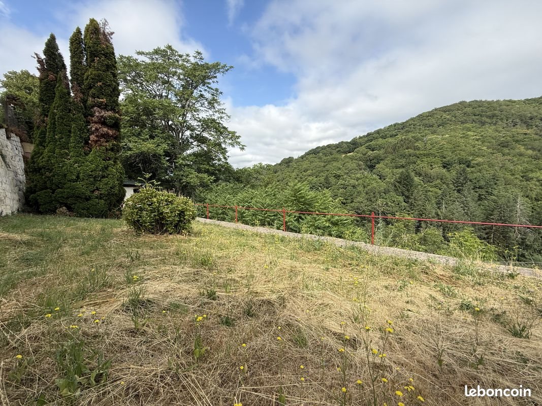 Maison à vendre, 94m², Saint-Laurent-d'Olt