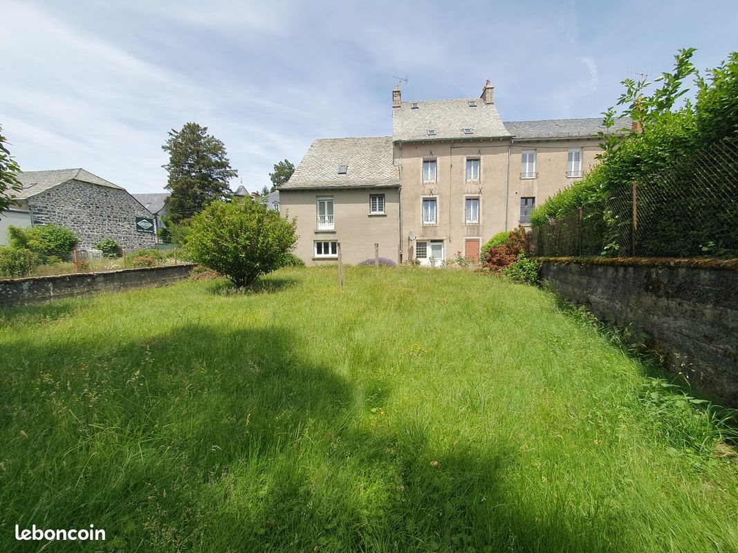 Maison à vendre, 156m², Laguiole