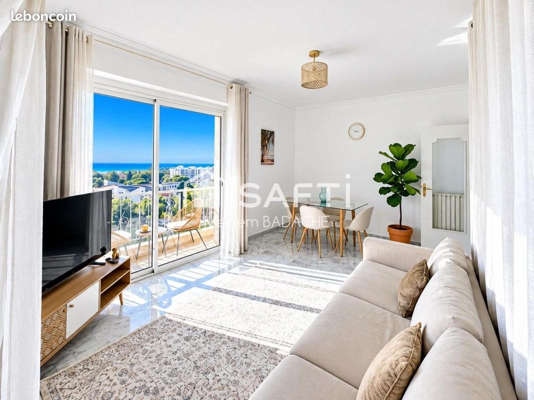Appartement à louer, 69m², Nice