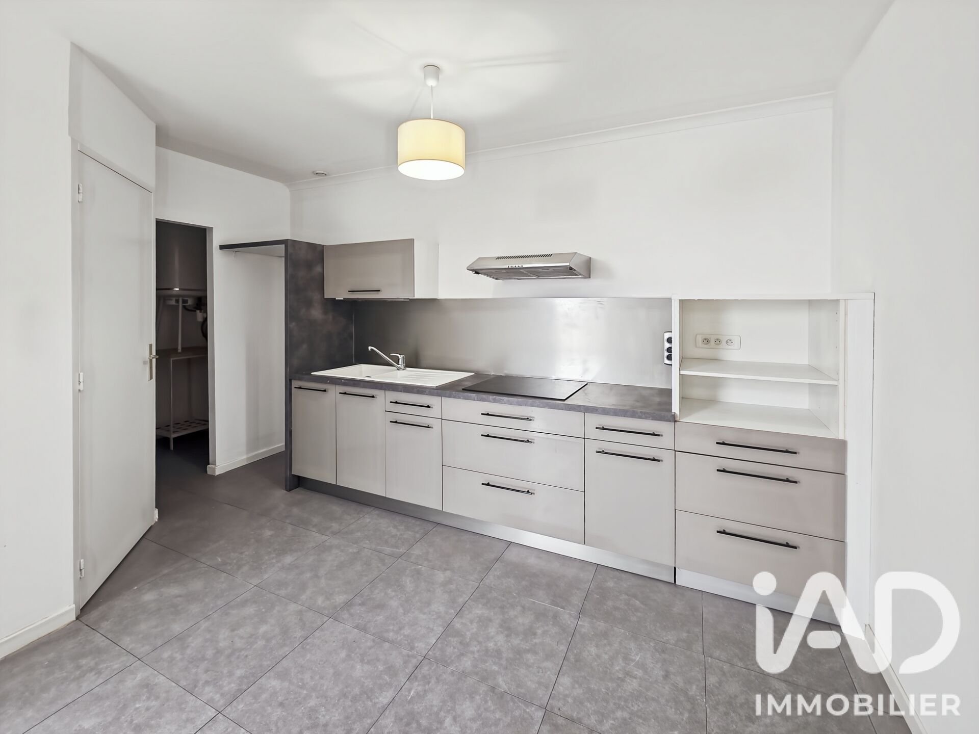 Appartement à vendre, 29m², Nîmes