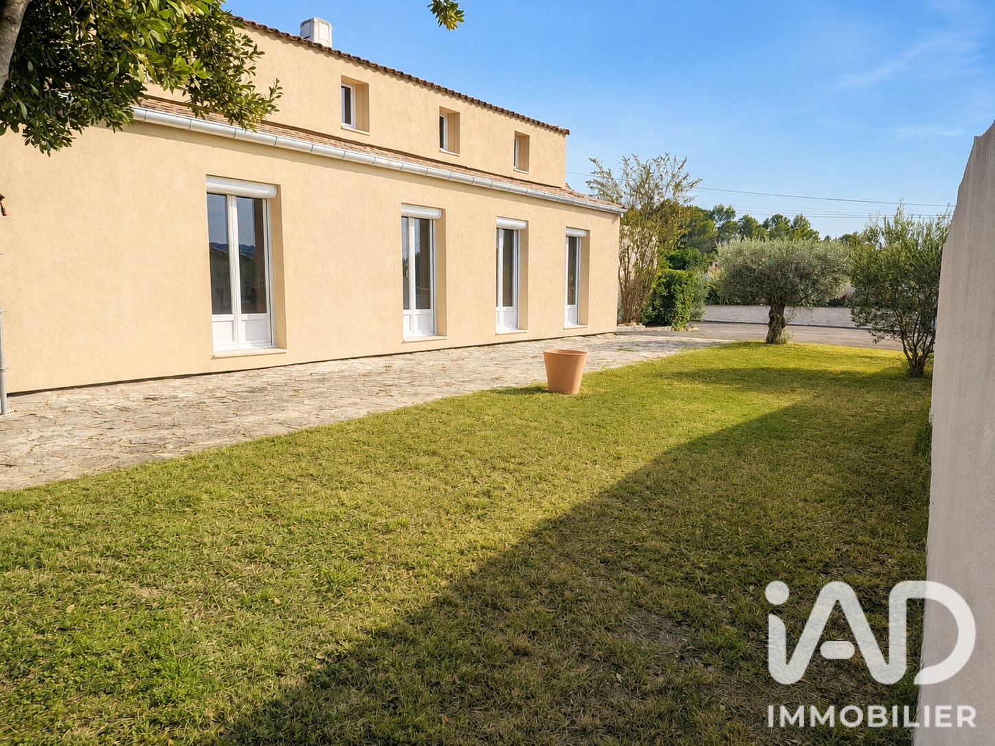 Maison à vendre, 161m², Saint-Julien-les-Rosiers