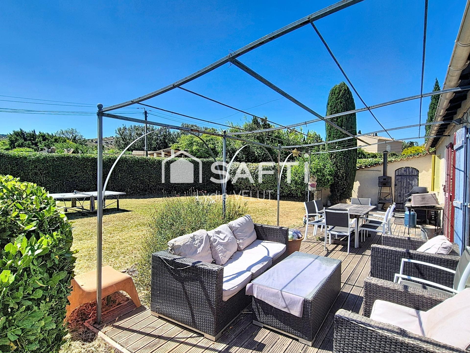 Maison à vendre, 107m², Eyguières