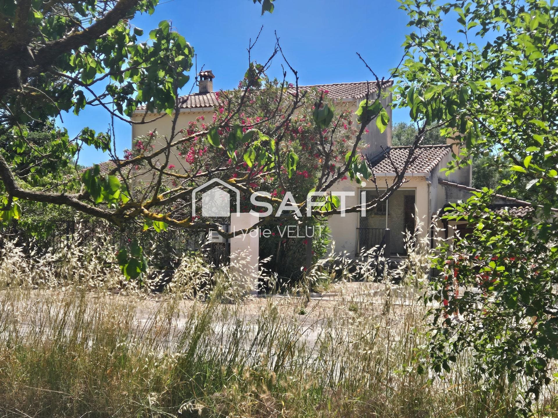 Maison à vendre, 75m², Eyguières