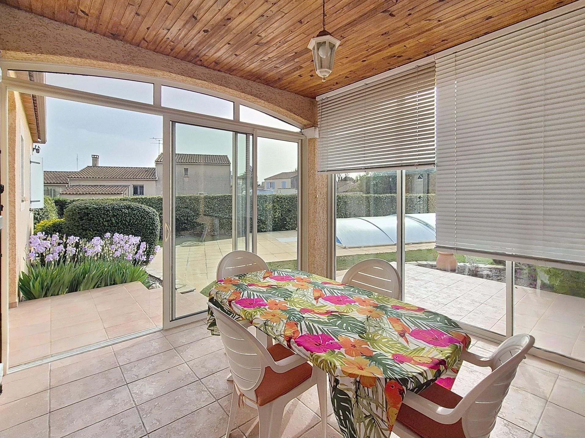 Maison à vendre, 127m², Eyguières