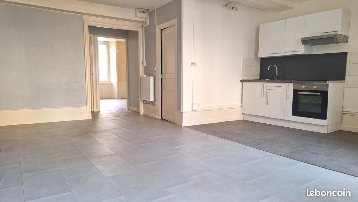 Appartement à louer, 55m², Les Martres-de-Veyre