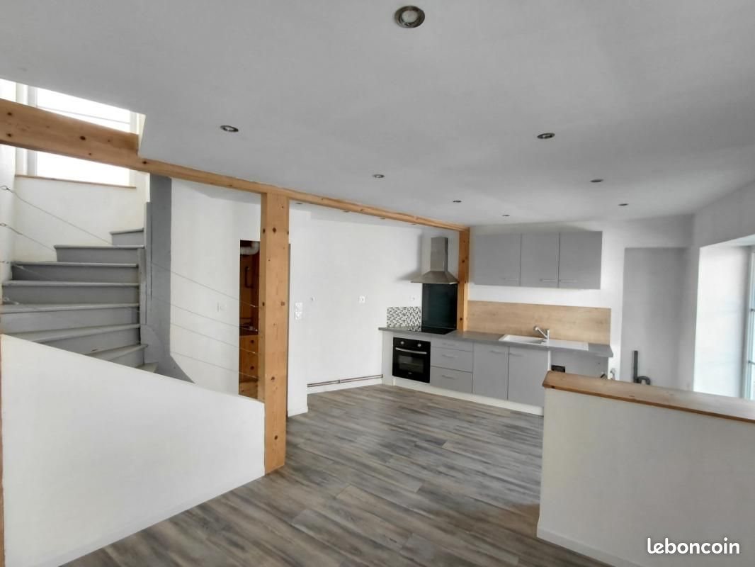 Maison à louer, 62m², Châtel-Guyon