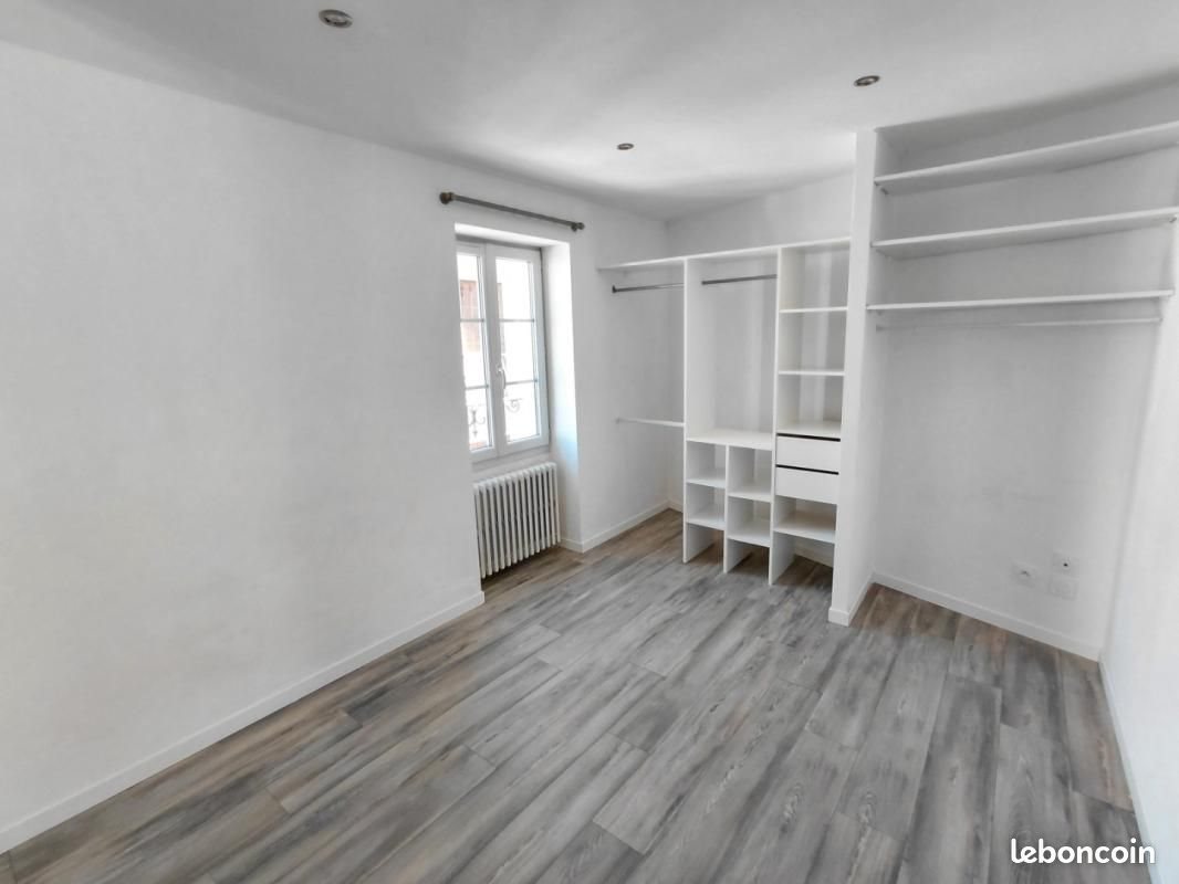 Maison à louer, 62m², Châtel-Guyon