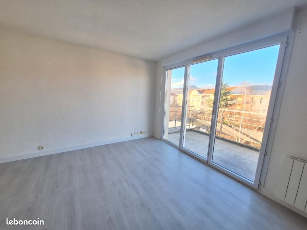 Appartement à louer, 63m², Beaumont