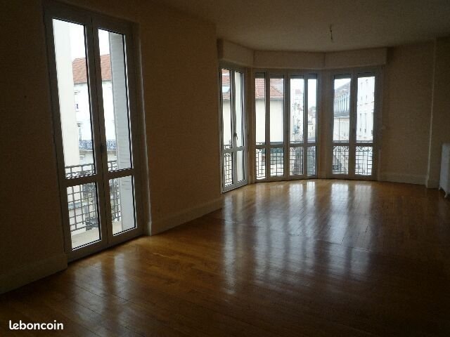 Appartement à louer, 110m², Vichy