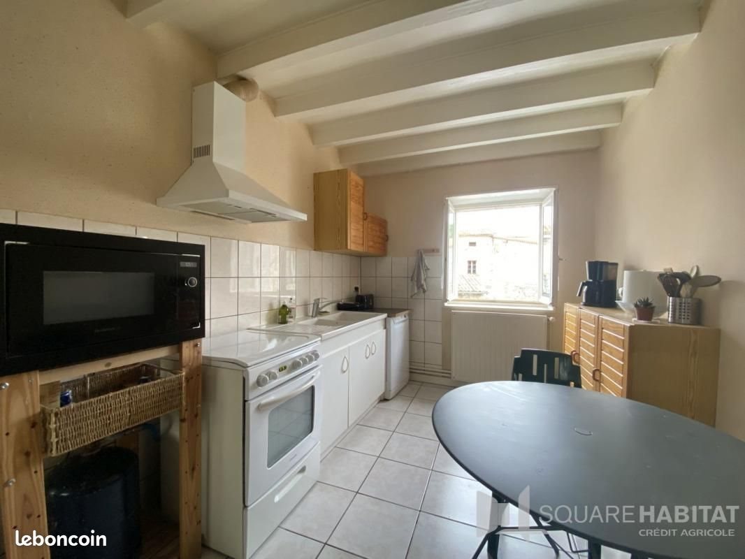 Maison à louer, 139m², Seychalles