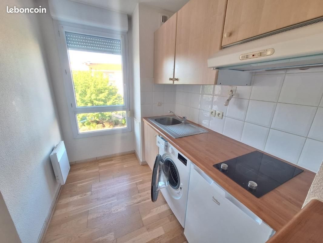 Appartement à louer, 44m², Beaumont