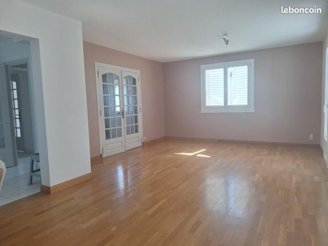Maison à louer, 80m², Vertaizon