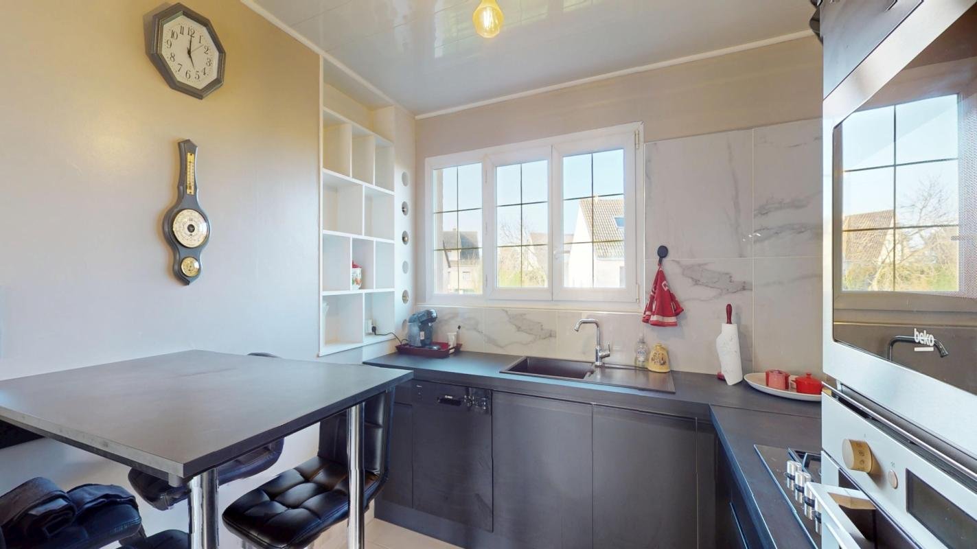 Maison à louer, 77m², Sainte-Colombe-la-Commanderie