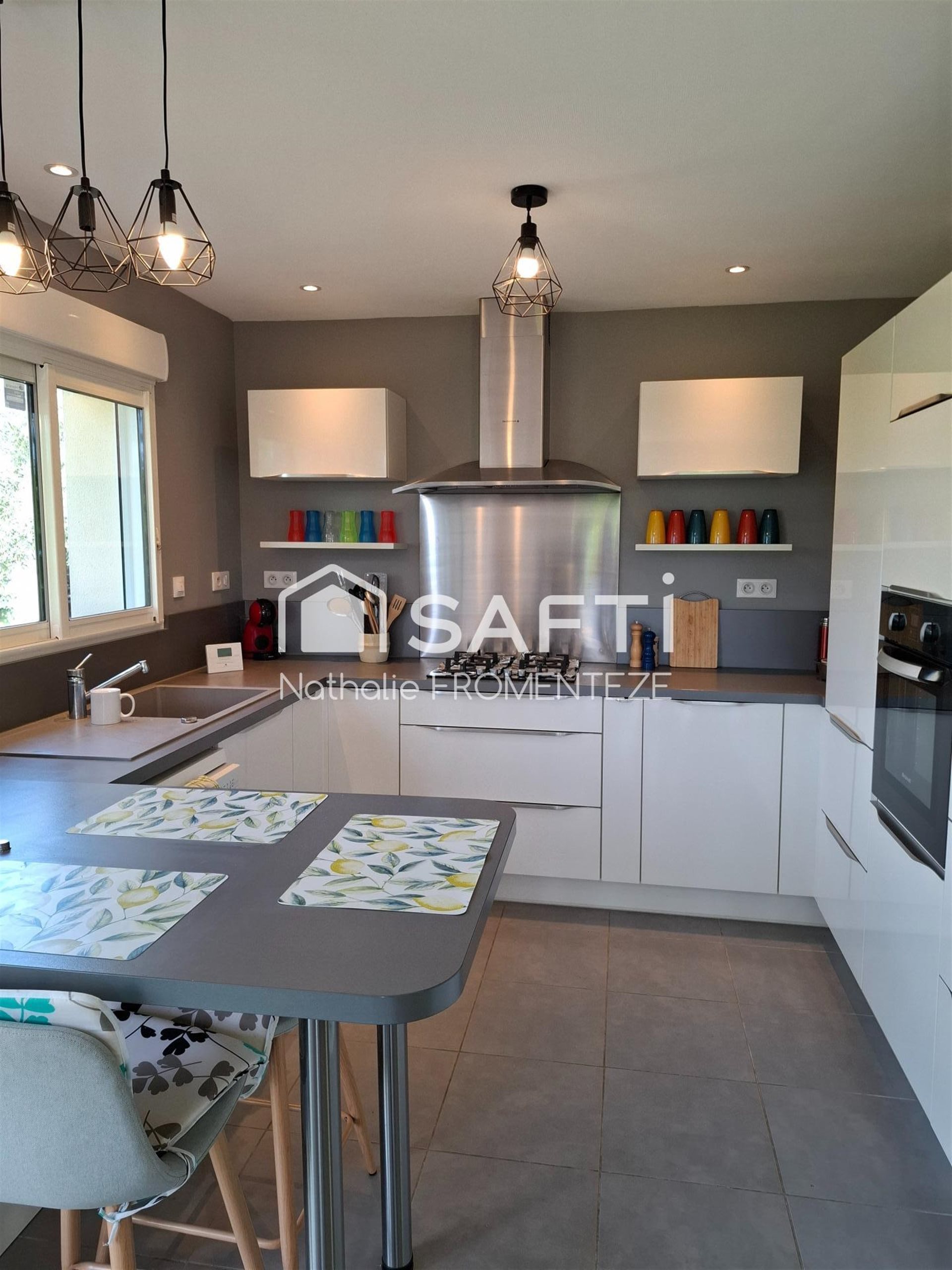Maison à vendre, 94m², Pradines