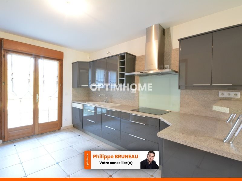 Maison à vendre, 177m², Sylvains-les-Moulins