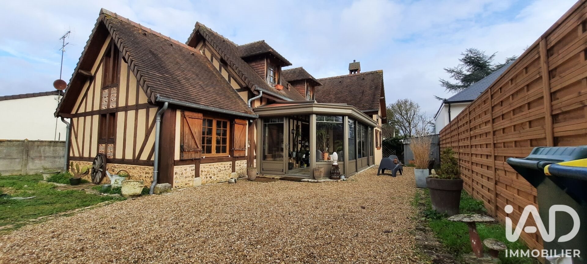 Maison à vendre, 106m², Garennes-sur-Eure