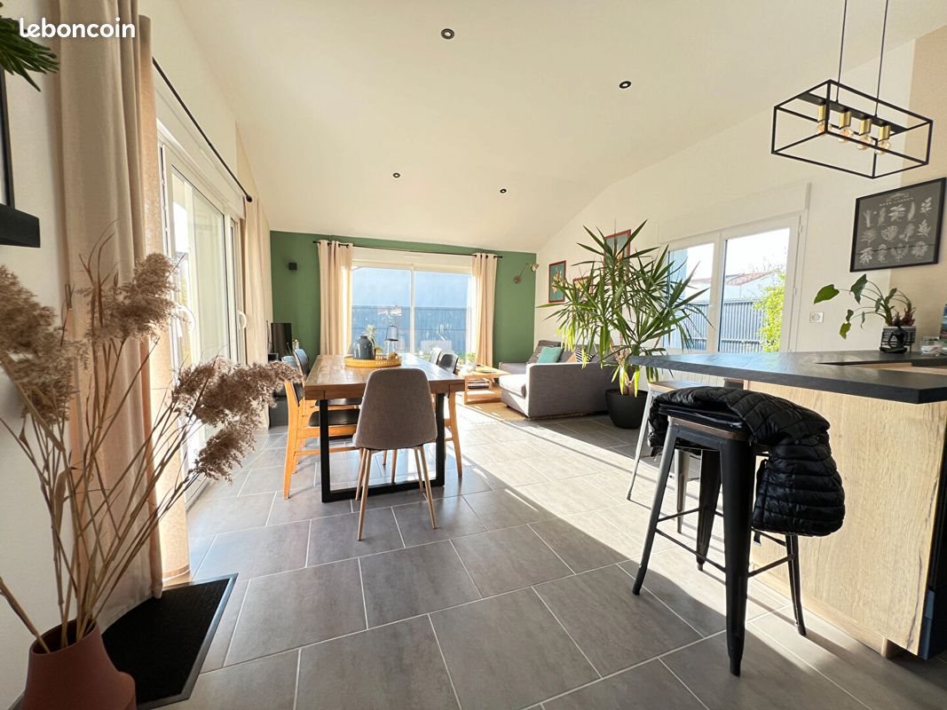 Maison à louer, 101m², Arvert