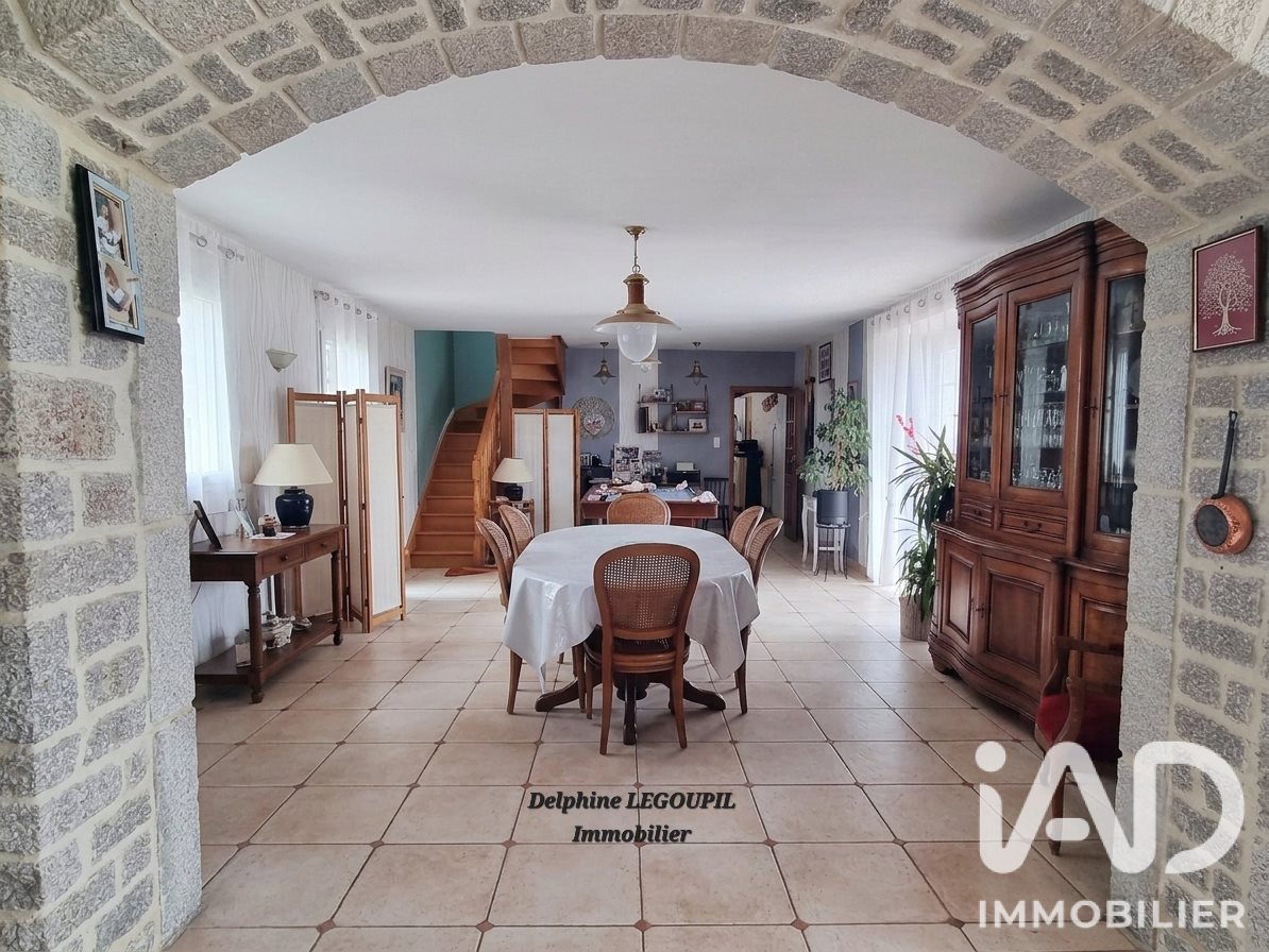 Maison à vendre, 261m², Réville