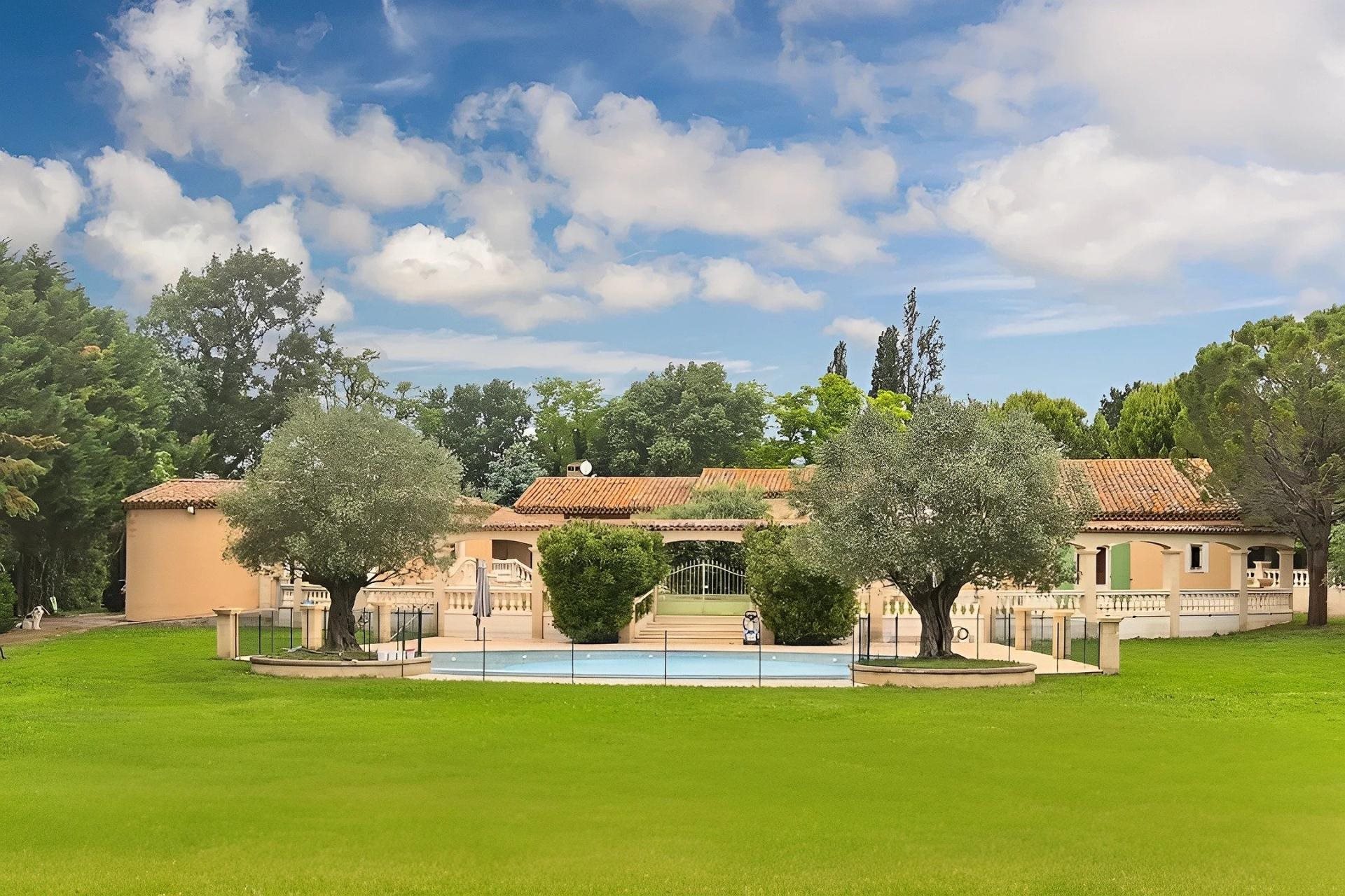 Maison à vendre, 250m², Pertuis
