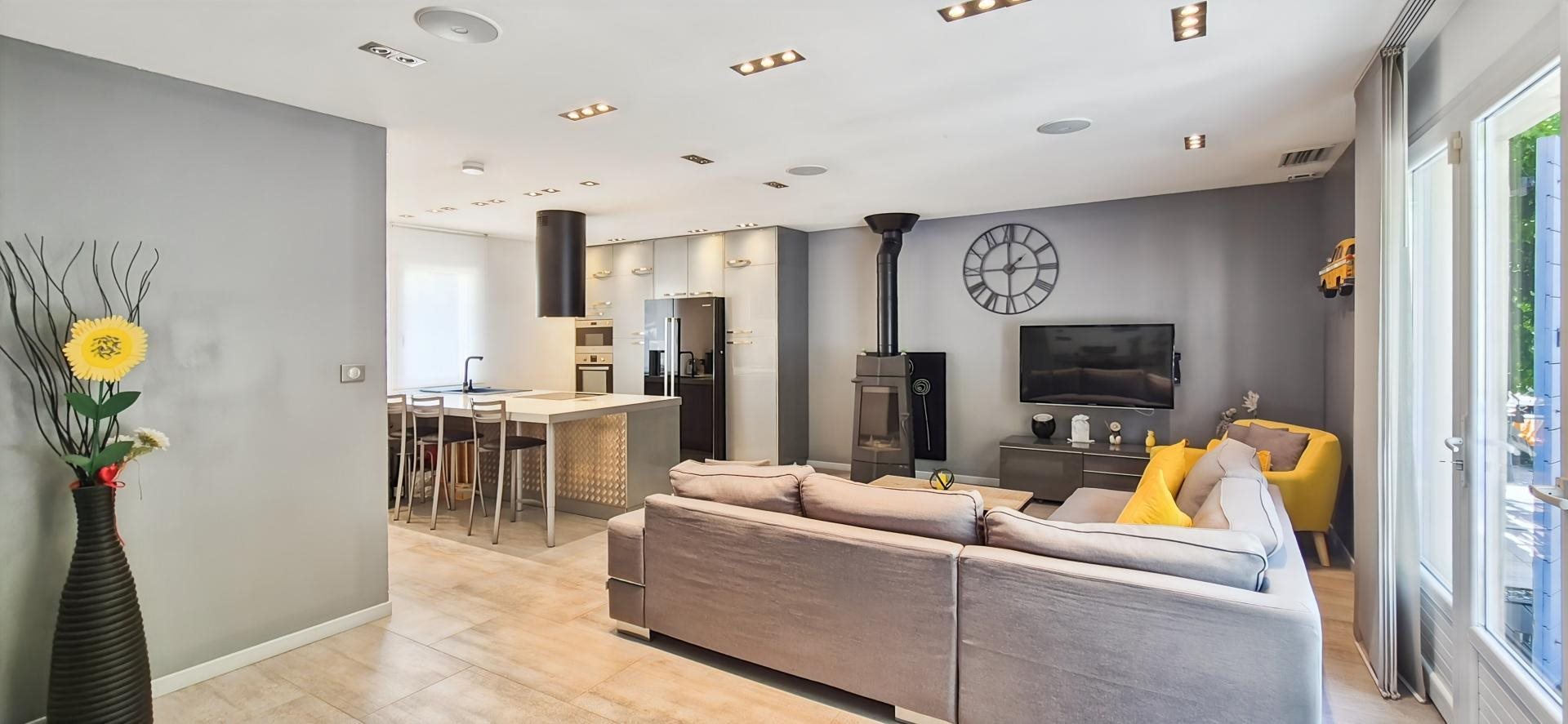 Maison à vendre, 90m², Le Puy-Sainte-Réparade