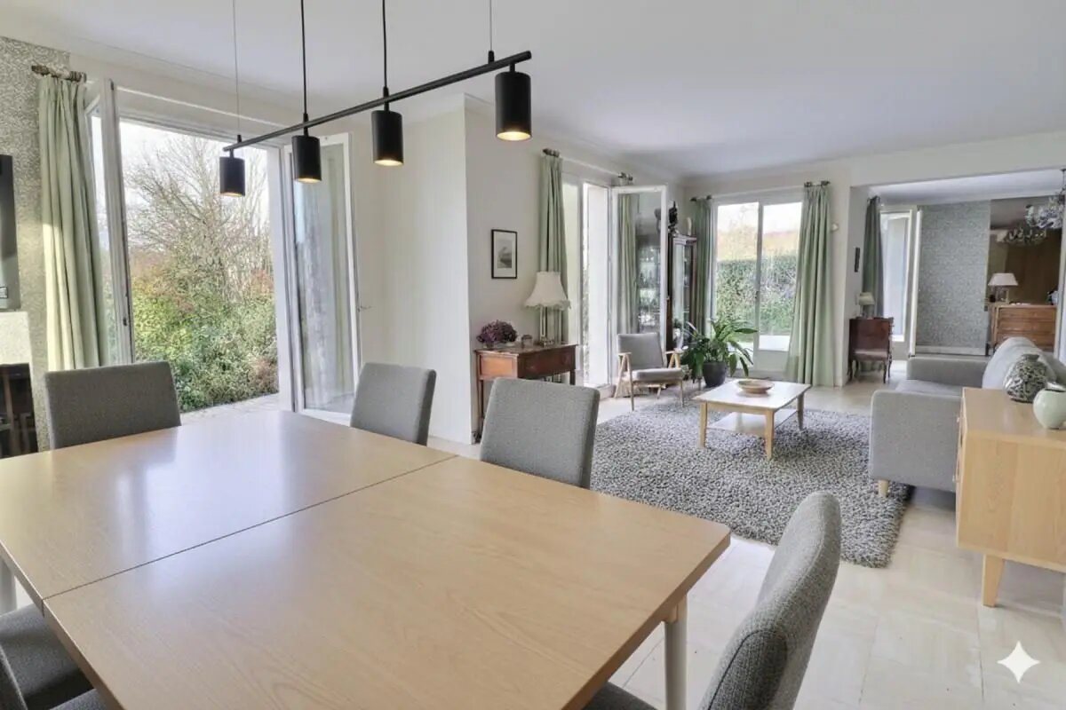Maison à vendre, 230m², Saint-Nom-la-Bretèche