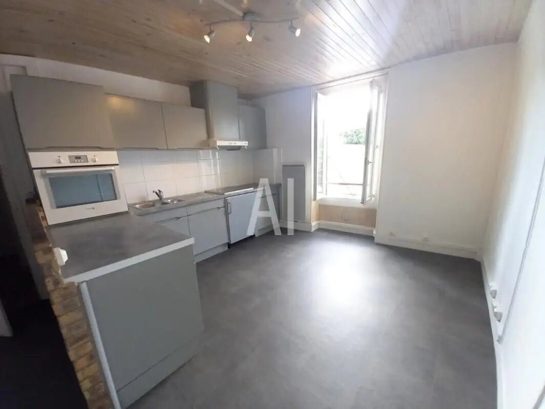 Appartement à louer, 29m², Mantes-la-Ville