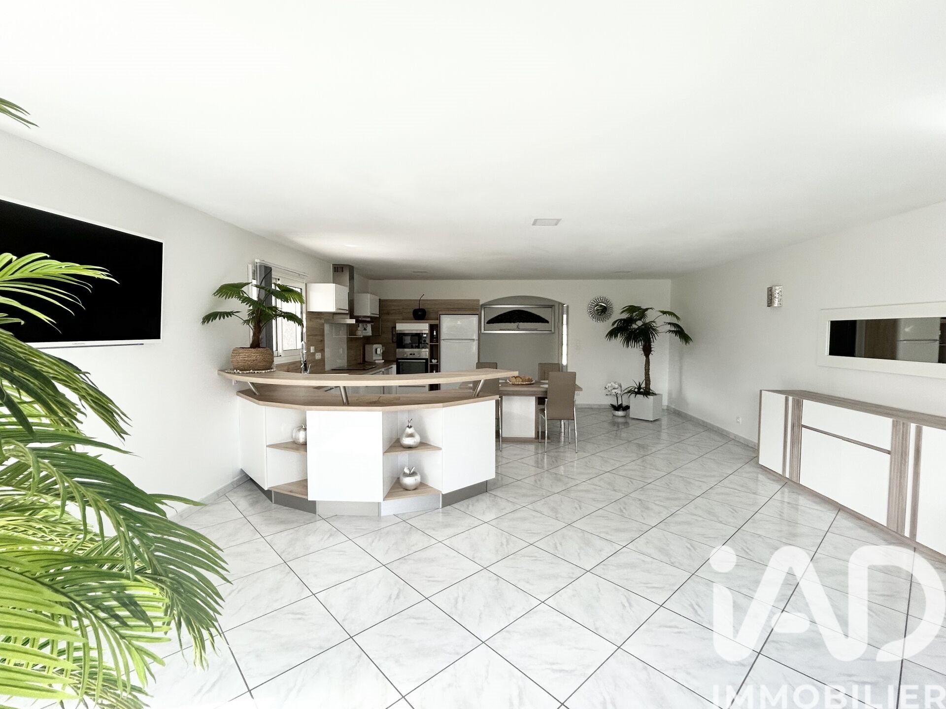 Maison à vendre, 111m², Saint-Pantaléon-de-Larche