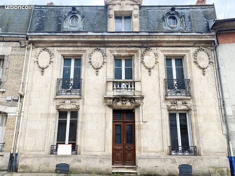 Maison à vendre, 144m², Dun-sur-Meuse