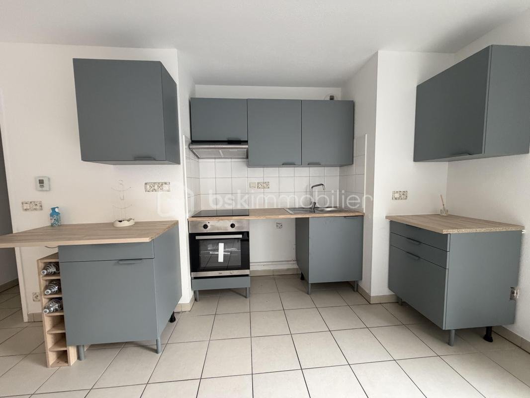 Appartement à louer, 49m², Cesson
