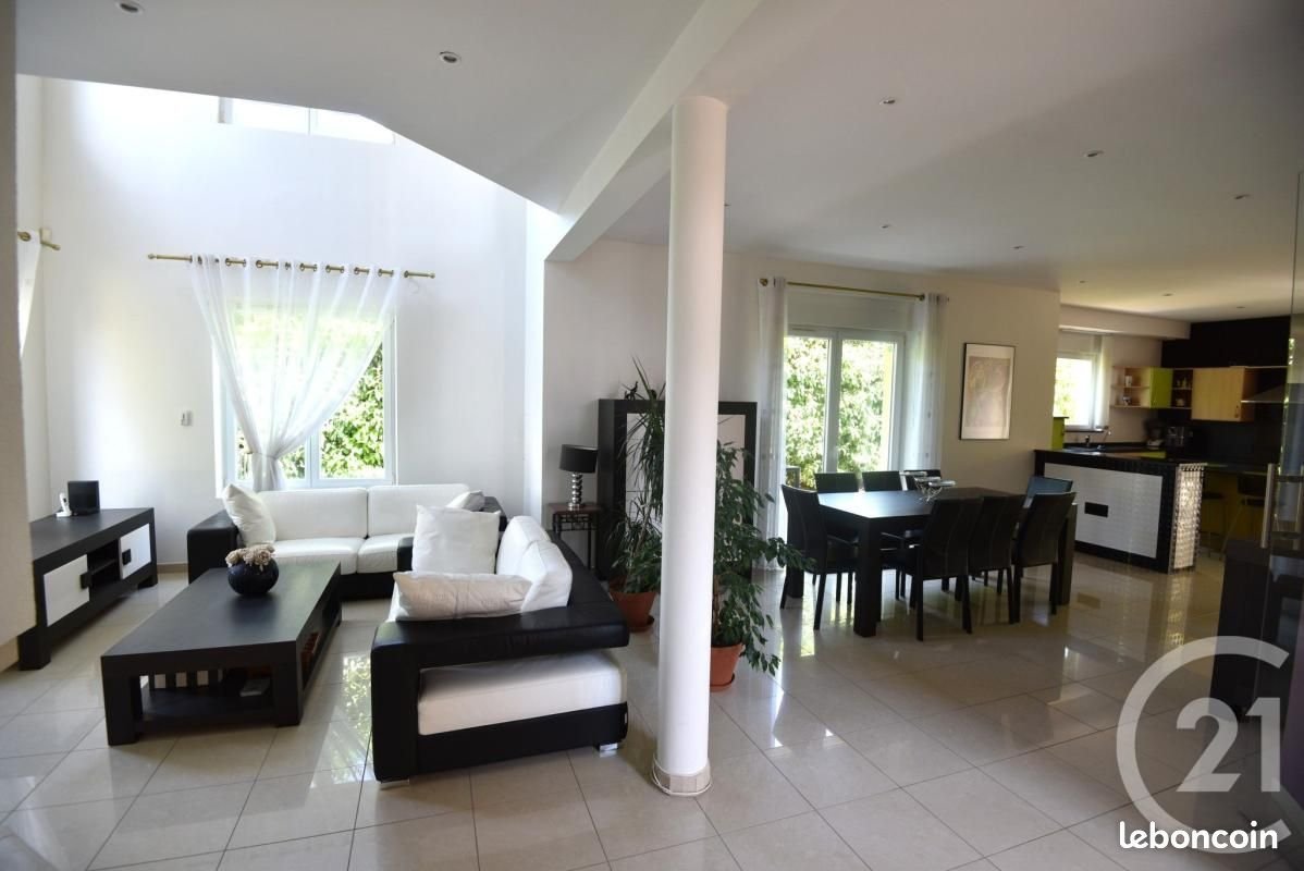 Maison à vendre, 242m², Rodemack